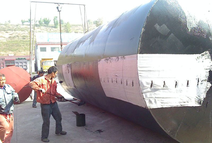 設備用(yòng)防腐油漆很重要.jpg 設備(bèi)用防腐油漆很重要